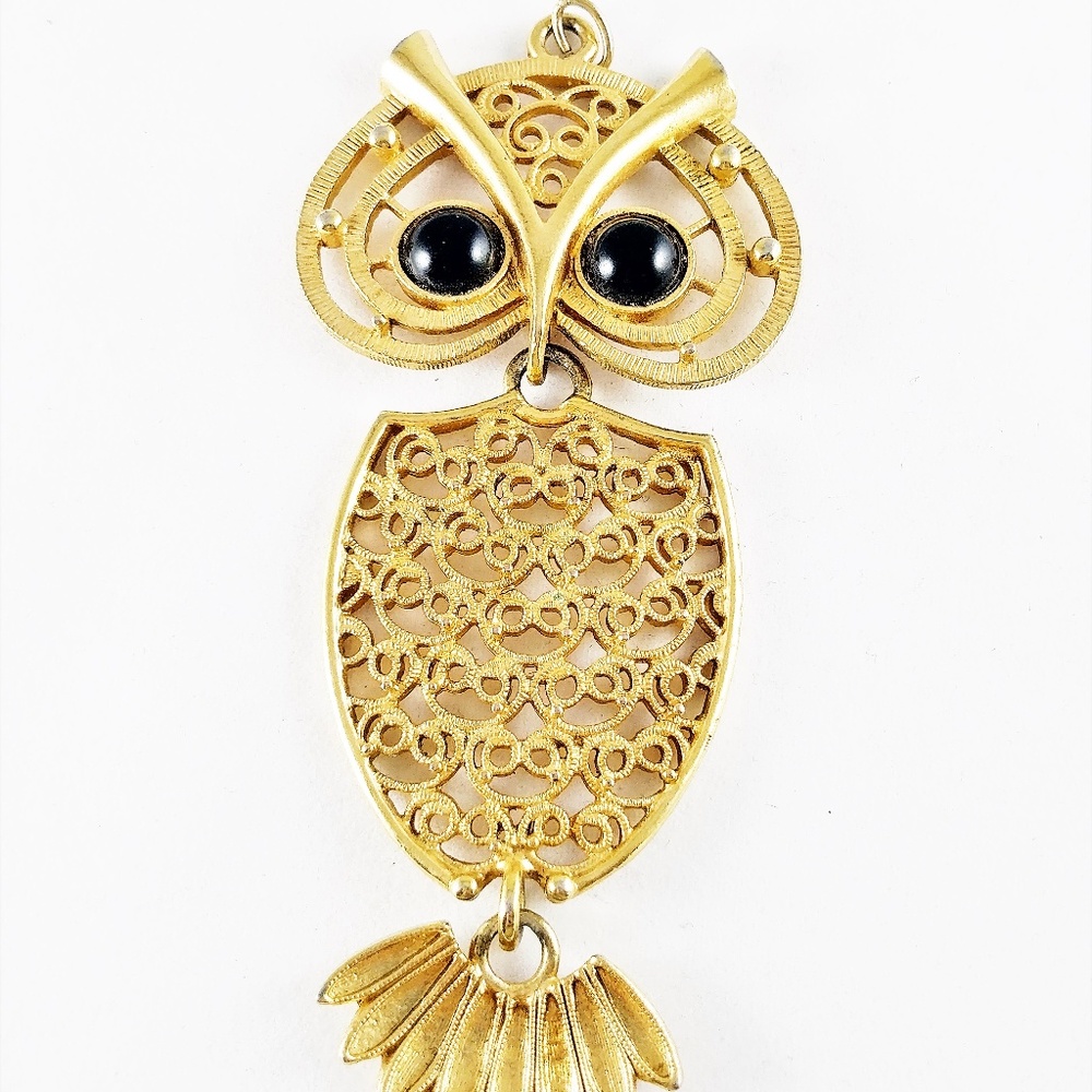 Sarah Coventry Vintage Gold Owl Pendant